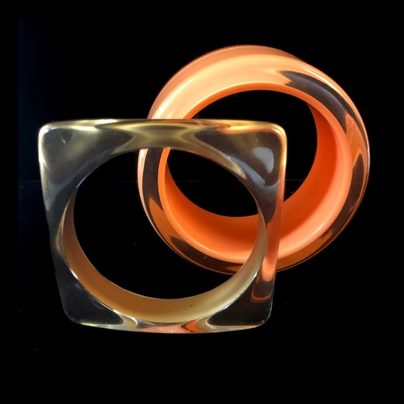 Vintage Lucite Bangle Bracelets x2! Orange + Gold - Picture 2 of 14